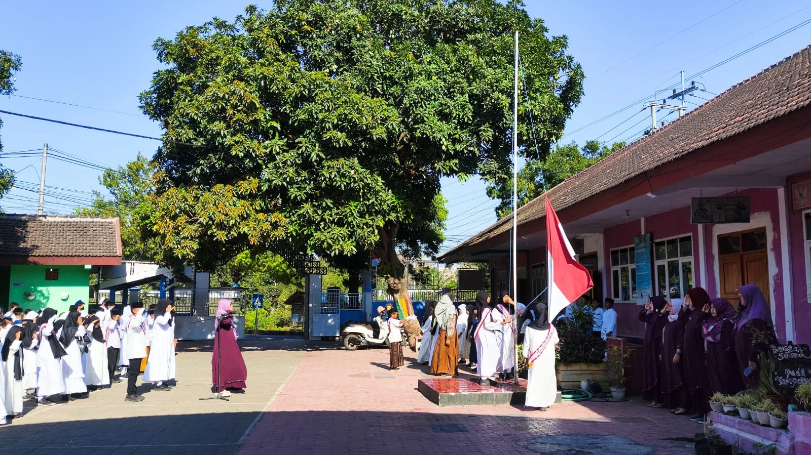 UPACARA BENDERA HARI SANTRI NASIONAL 2026